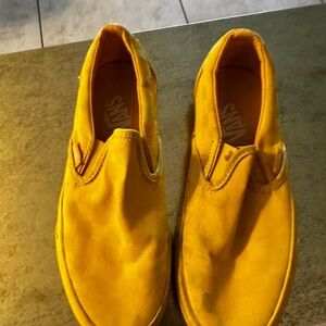Vans Slip-On Sneakers in Yellow Canvas